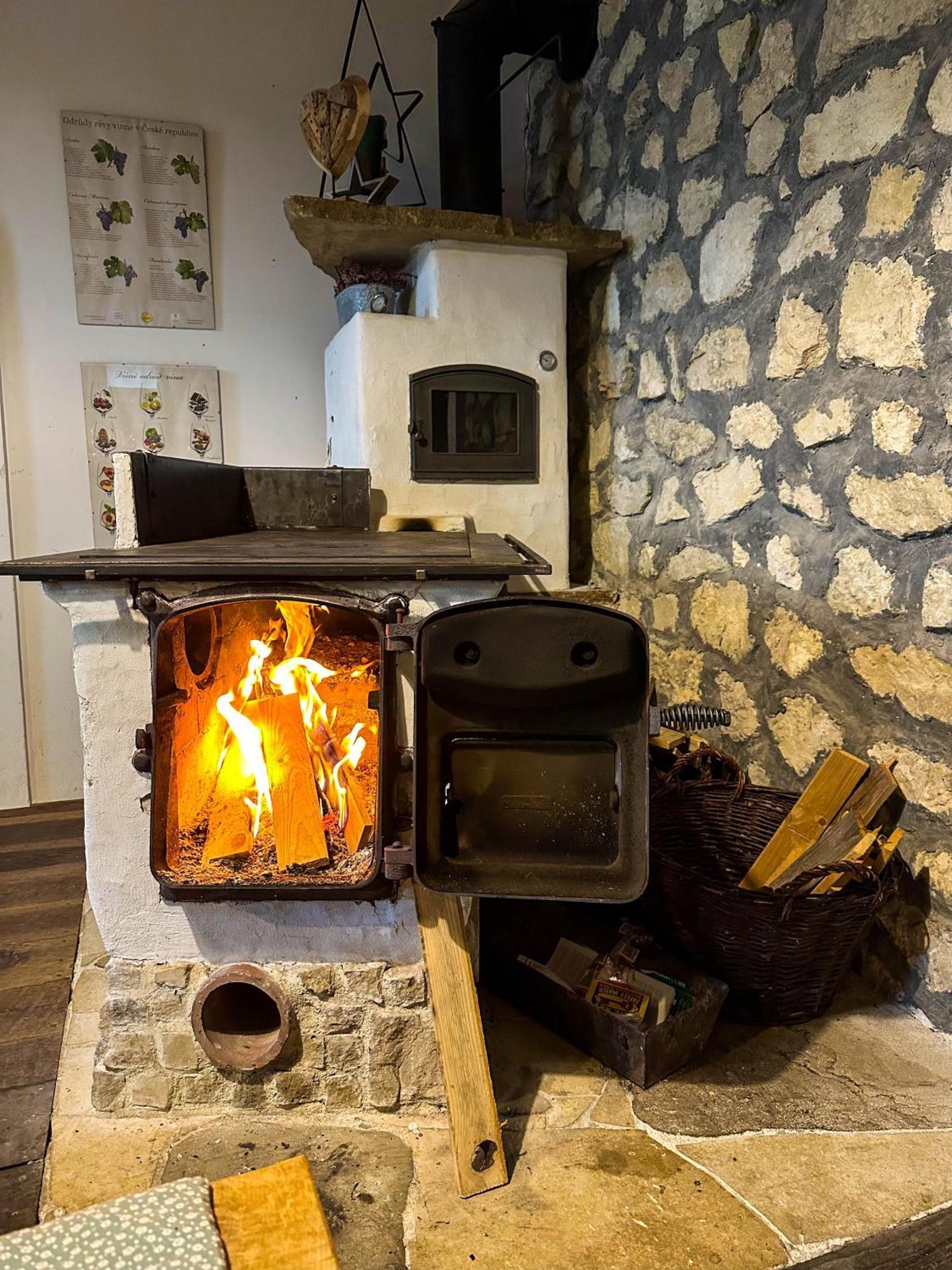 Hotel Degustarium Bavory Extérieur photo